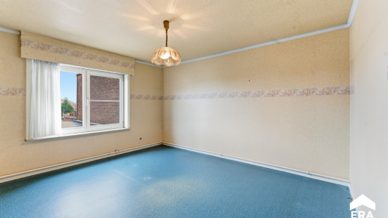 Mandellaan - 315 - - 8800