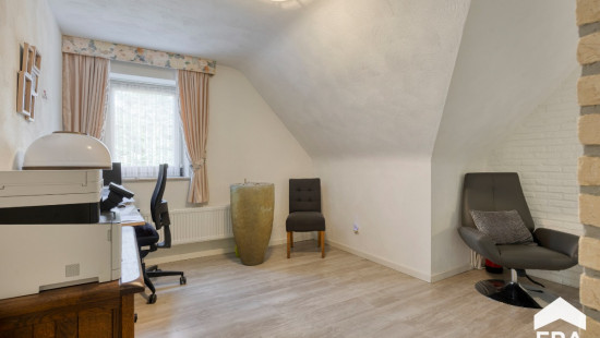 Slipstraat - 61 - - 3930