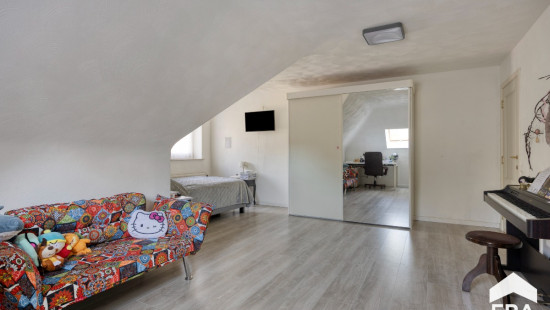 Slipstraat - 61 - - 3930