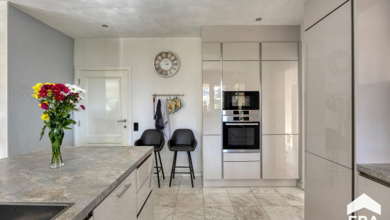 Slipstraat - 61 - - 3930