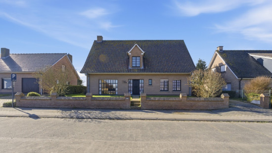 Burgweg - 24 - - 8647