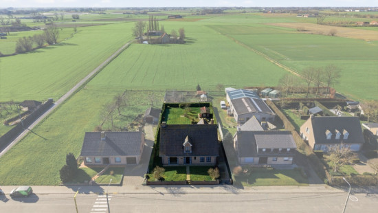 Burgweg - 24 - - 8647