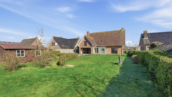 Burgweg - 24 - - 8647