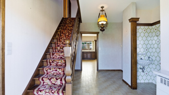 Burgweg - 24 - - 8647