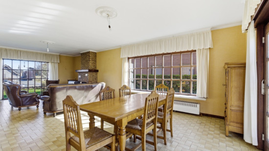 Burgweg - 24 - - 8647