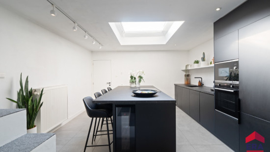 Bredestraat - 62 - - 9300
