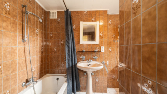 Staakstraat - 150 - - 9960