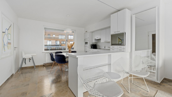 Koninginnelaan - 64 - 05.01 - 8670