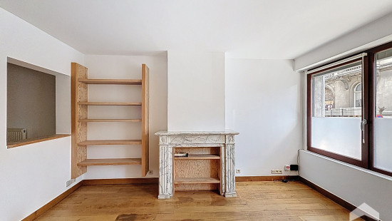 Rue Washington - 177 - 0 - 1050