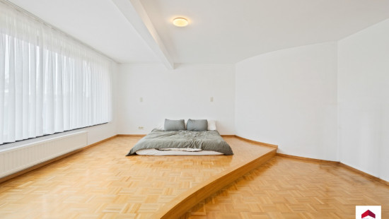 Langestraat - 32 - - 1730