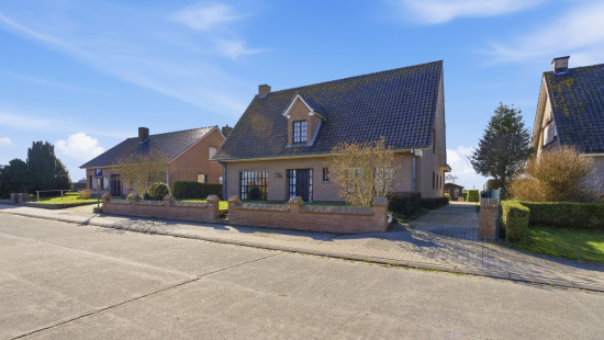 Burgweg - 24 - - 8647