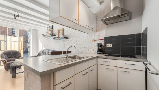 Stationsstraat - 103 - 1 - 9280