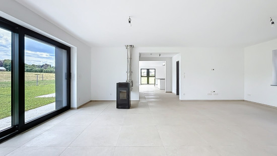 Rue de la carrière - 40 - - 6900