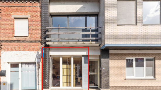 Stationsstraat - 103 - 1 - 9280