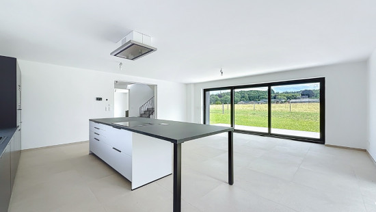 Rue de la carrière - 40 - - 6900