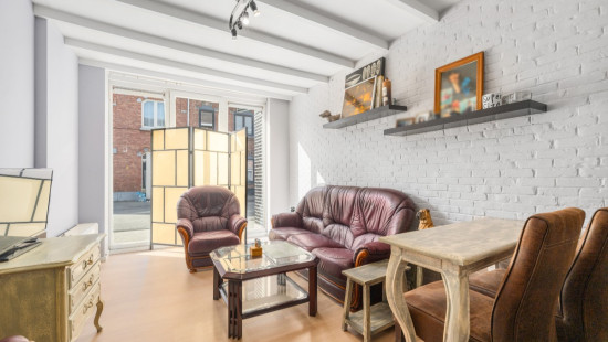 Stationsstraat - 103 - 1 - 9280