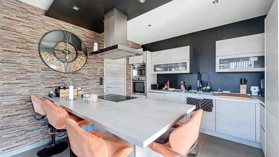 Rue de Liège - 30 - - 4557