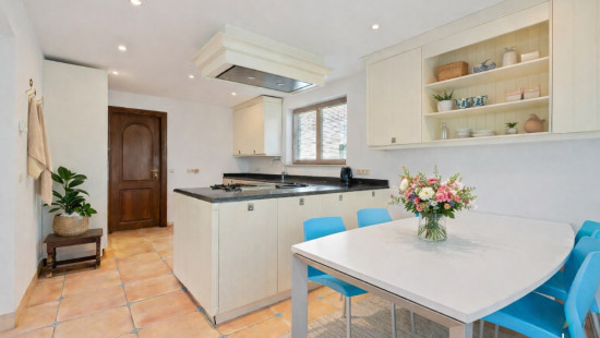 Langestraat - 32 - - 1730