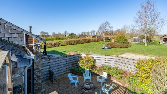 Halleux - 9 - D - 6980