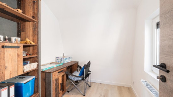 Roskotstraat - 54 - - 9240