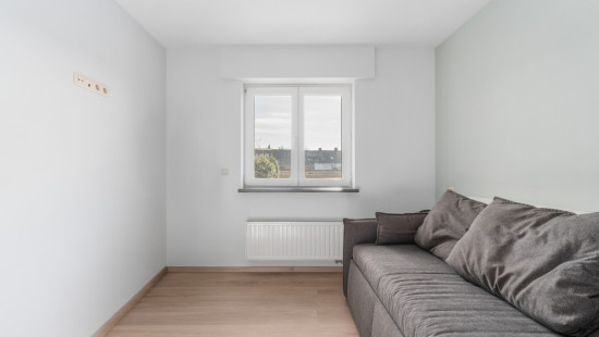 2de Jagers te Paardstraat - 6 - - 9220