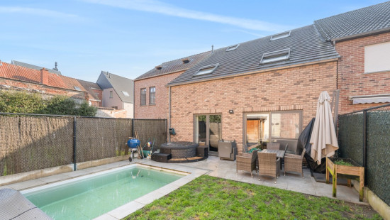 2de Jagers te Paardstraat - 6 - - 9220