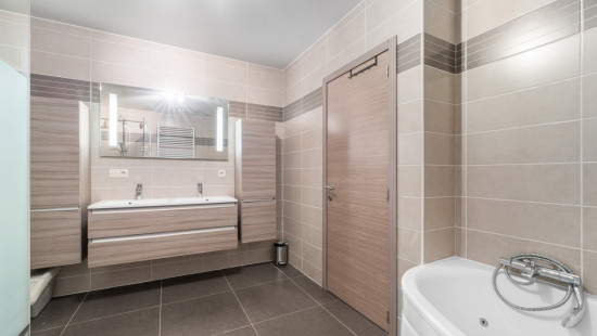 2de Jagers te Paardstraat - 6 - - 9220