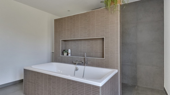 Molenweg - 84 - - 3520