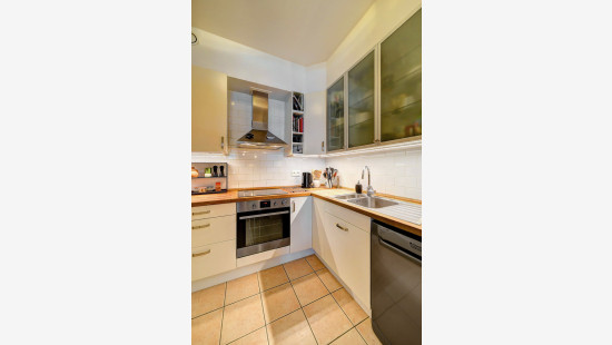 Rue d'Attique - 7 - RDC - 1200