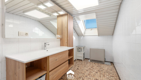 Dorpstraat - 12 - - 3960