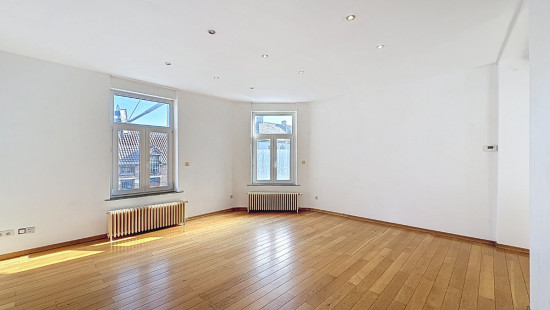 Chaussée de Bruxelles - 110 - - 7061