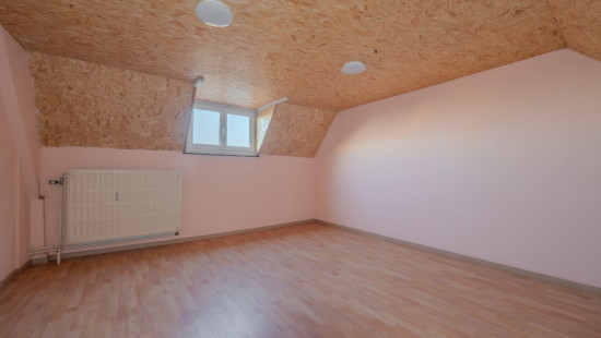 Avenue du Progrès - 14a - - 4100