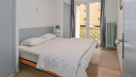 Zeedijk (Res. Memling) - 1 B - - 8620