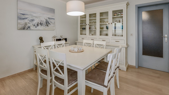 Zeedijk (Res. Memling) - 1 B - - 8620