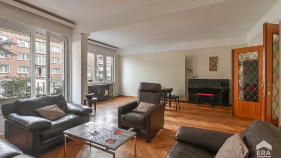 Square des Latins - 30 - - 1050