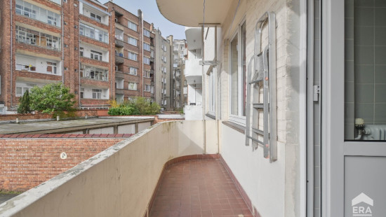 Square des Latins - 30 - - 1050