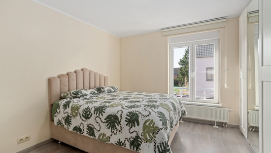 de Neufforgestraat - 15 - - 1830