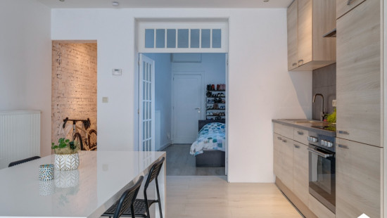 Varkensmarkt - 55 - - 3590