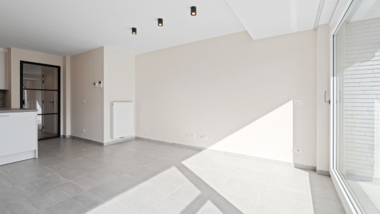 Nieuwpoortlaan - 21 - 0201 - 8660