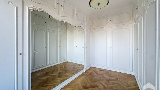 Avenue Franklin Roosevelt - 117 - 7 - 1000