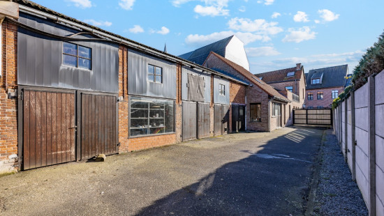 Leegstraat - 6 - - 9960