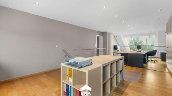 Molenstraat - 58-60 - - 9950