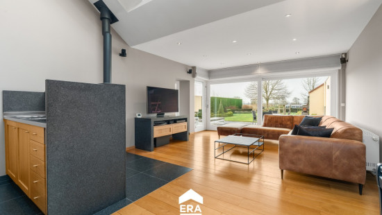 Molenstraat - 58-60 - - 9950