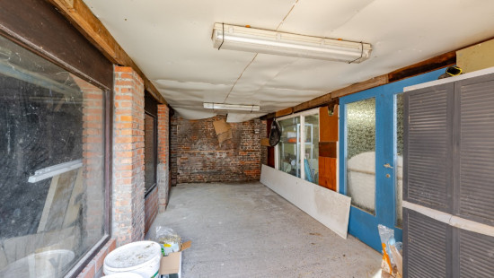 Leegstraat - 6 - - 9960