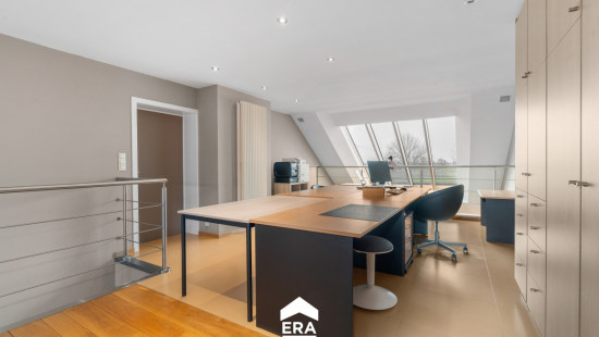 Molenstraat - 58-60 - - 9950