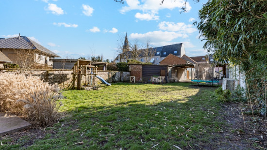 Leegstraat - 6 - - 9960