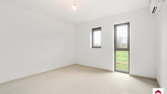 Rue du Trieu - 17 - b - 7950