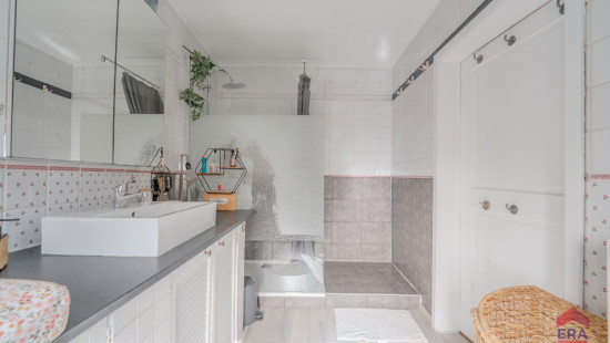 Rue de Troka - 470 - - 5300