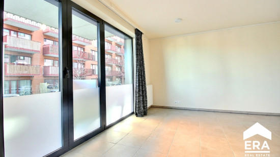 Avenue des Lilas - 28 - 01 - 1070