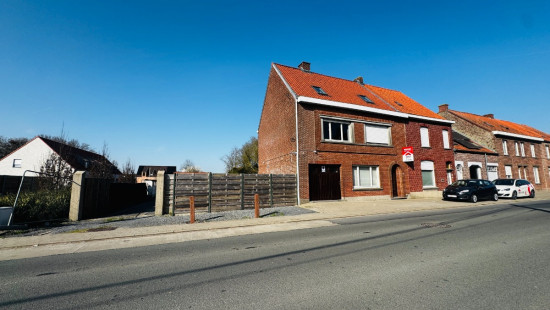 Papestraat - 56 - - 8880